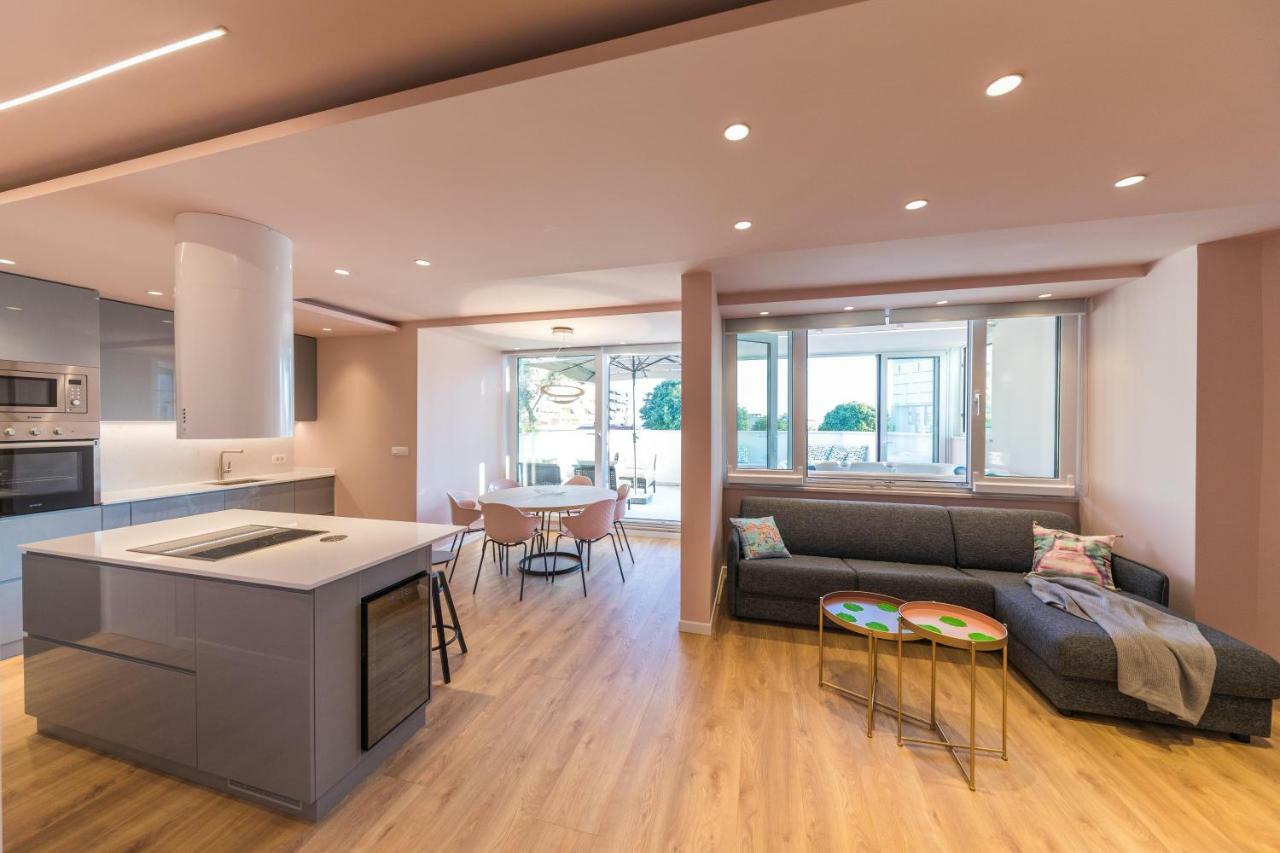 Glow Luxury Apartment With Terrace And Jacuzzi 斯普利特 外观 照片